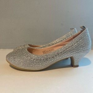 Girls silver heels